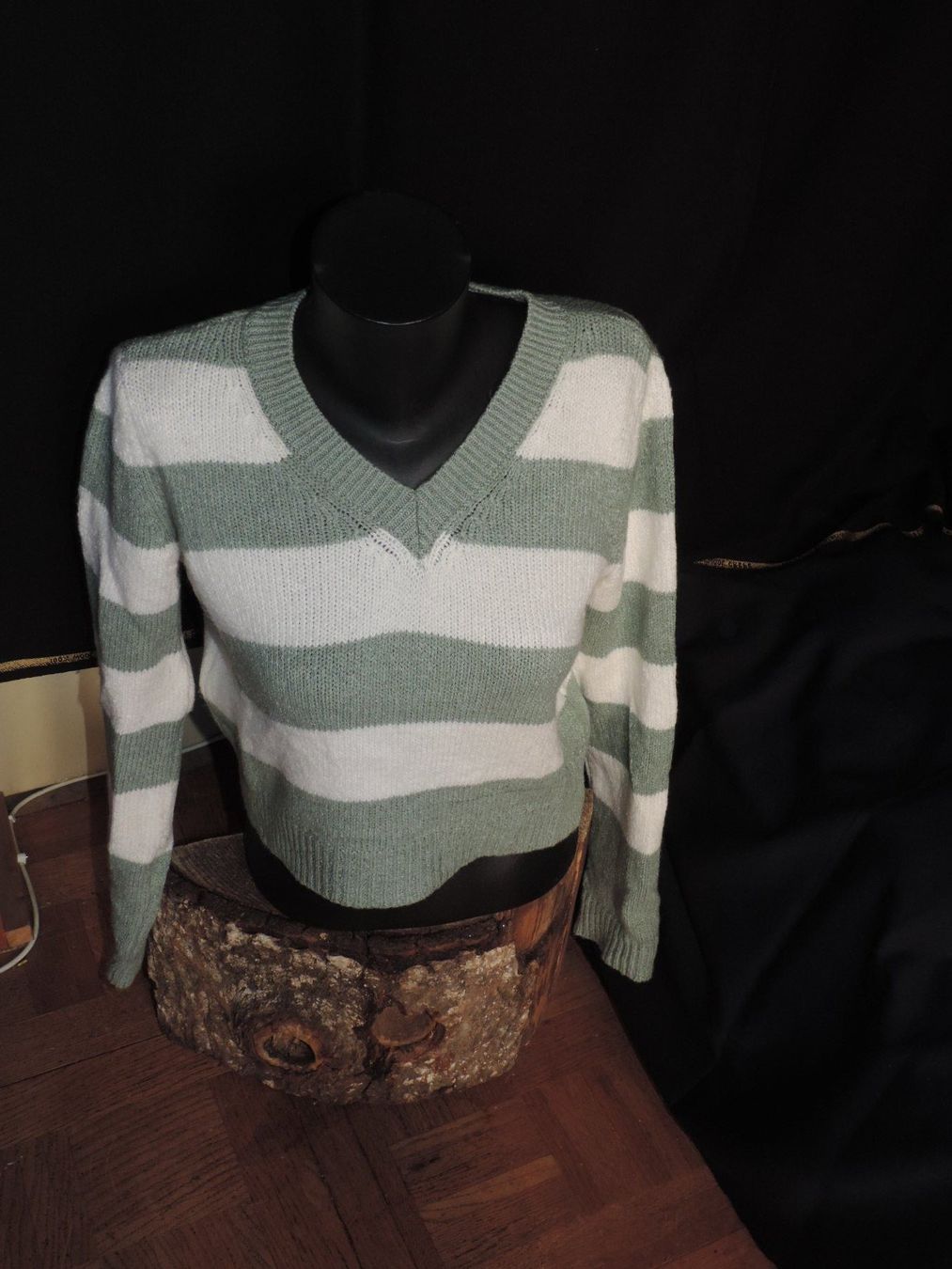 Maglioni & Felpe: pull en maille  rayé vert et blanc – Usato da Genève venduto da Axelle333 4