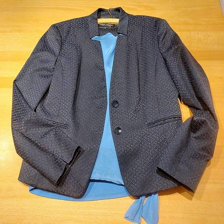 Hosenanzug mit passender Bluse
