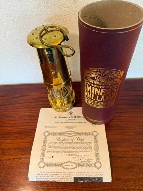 Lampen: Grubenlampe Messing E. Thomas & Williams Ltd neu NP 324.- – Neu und originalverpackt aus Spiez von all_v6cn 2