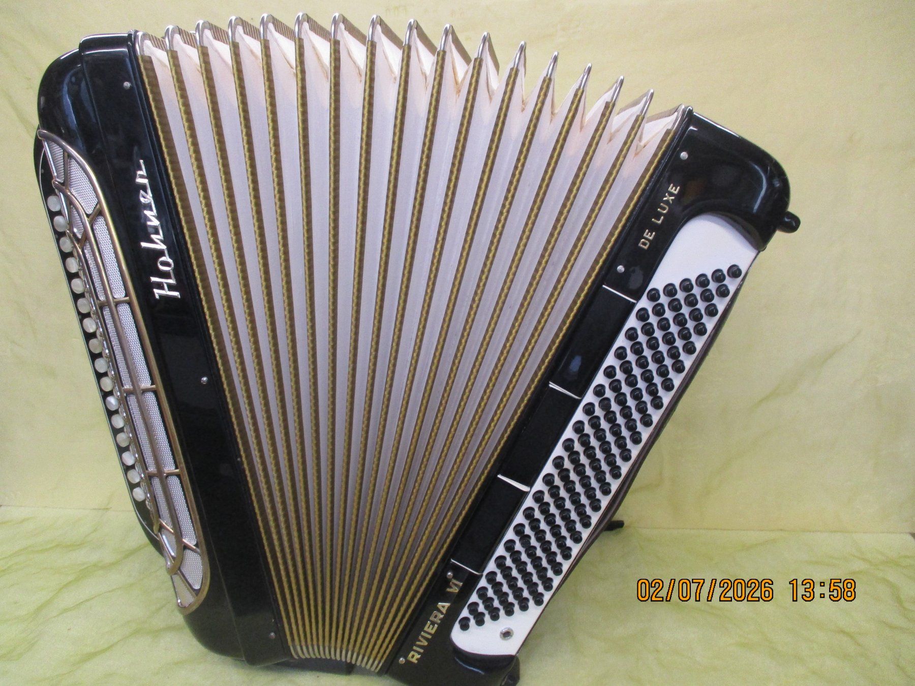 Hohner Instruments de musique: Akkordeon Hohner Riviera VI – D'occasion à Jegenstorf par Oktavio 3
