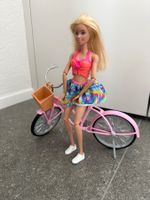 Barbie mit Velo