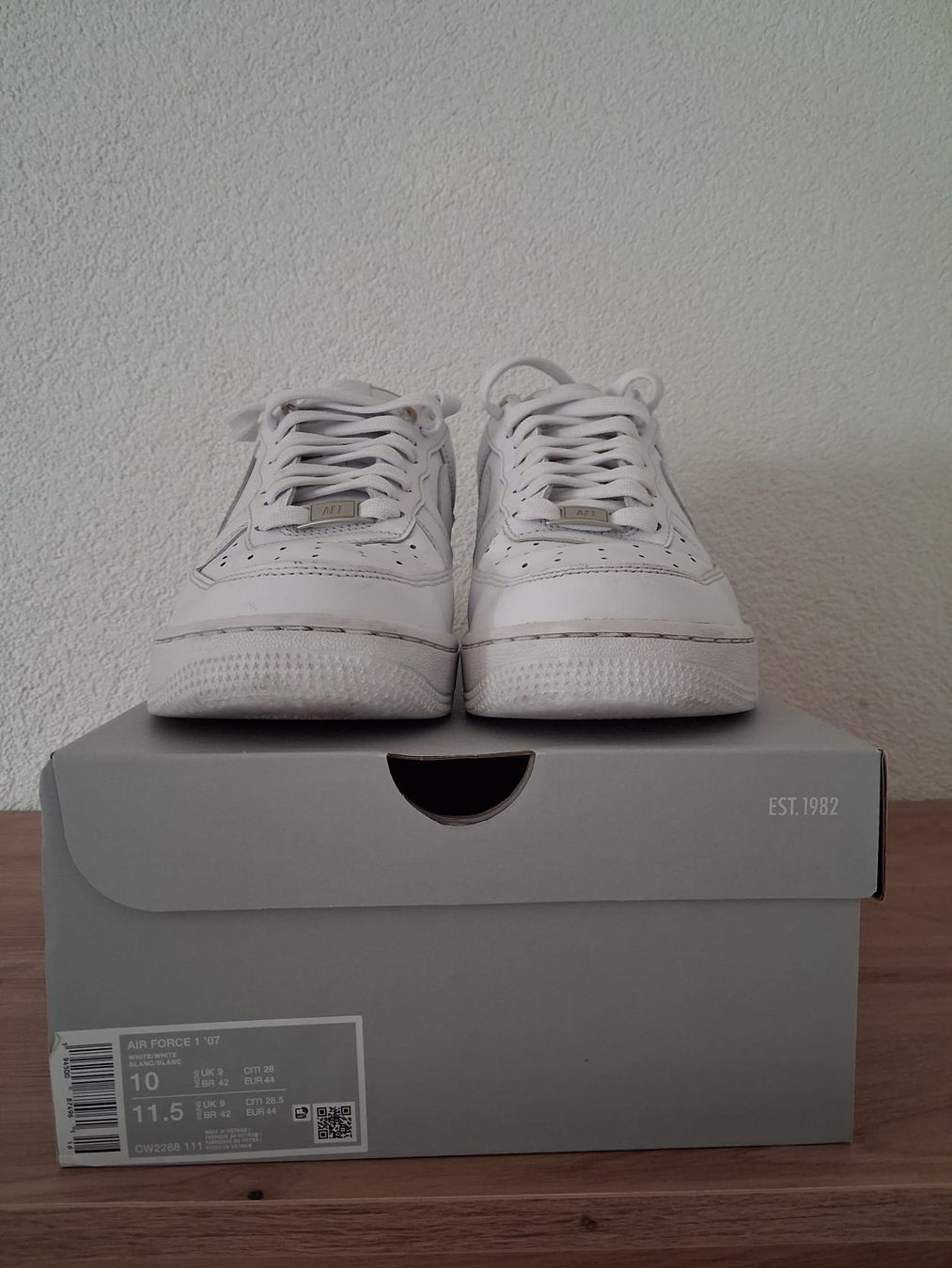 Nike Scarpe da uomo:  Nike Air Force 1 Blanche – Taille 44 – Usato da Remaufens venduto da Cthique 1