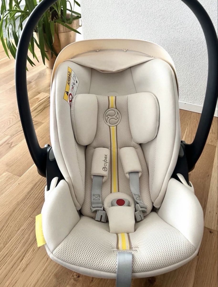 Cybex Seggiolini per auto: Cybex Cloud GI-Size Babyschale – Usato da Bottighofen venduto da Eugenia19 2