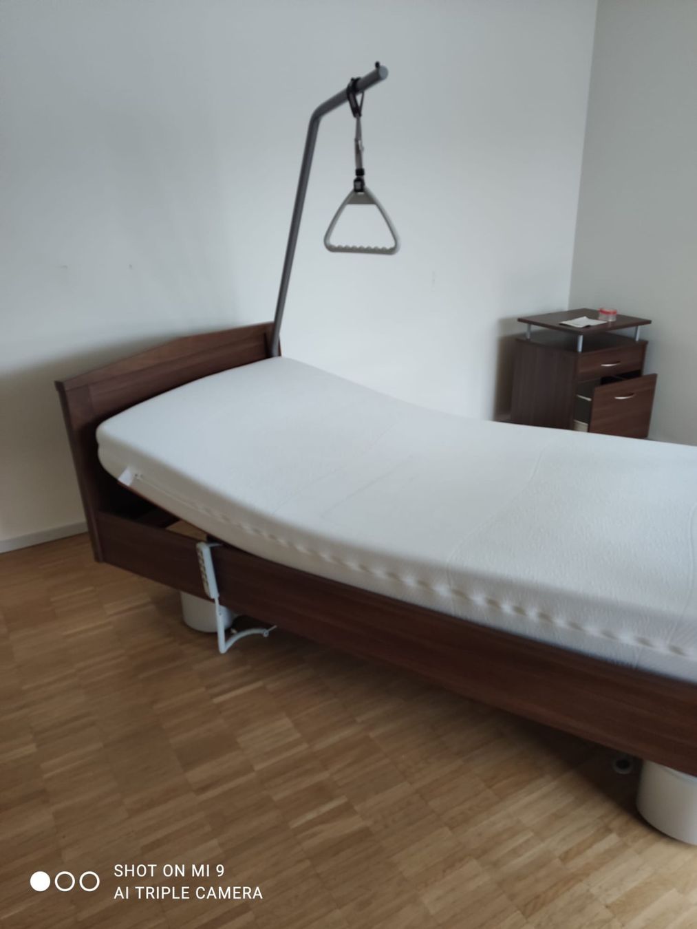 Letti: Pflegebett FMB Care – Usato da St. Gallen venduto da vic_x2d6 1