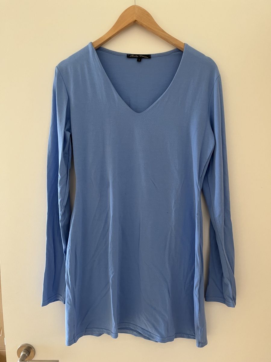 Tops: Langarmshirt  – D'occasion à Allschwil par MaloseS08