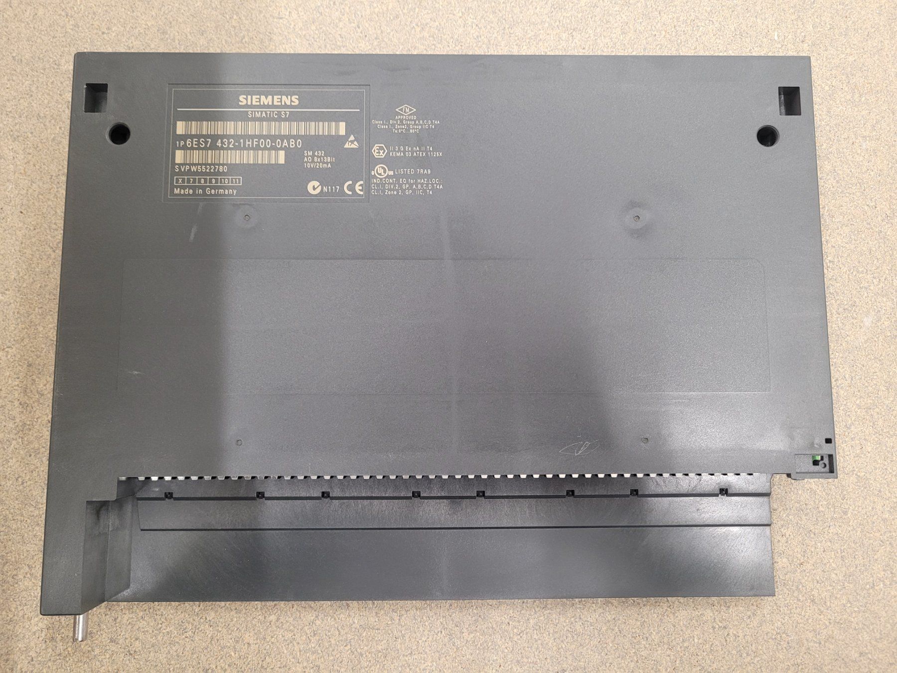 Siemens Componenti elettronici: Siemens Simatic S7 6ES7 432-1HF00-0AB0 – Usato da Vitznau venduto da Vitznau84