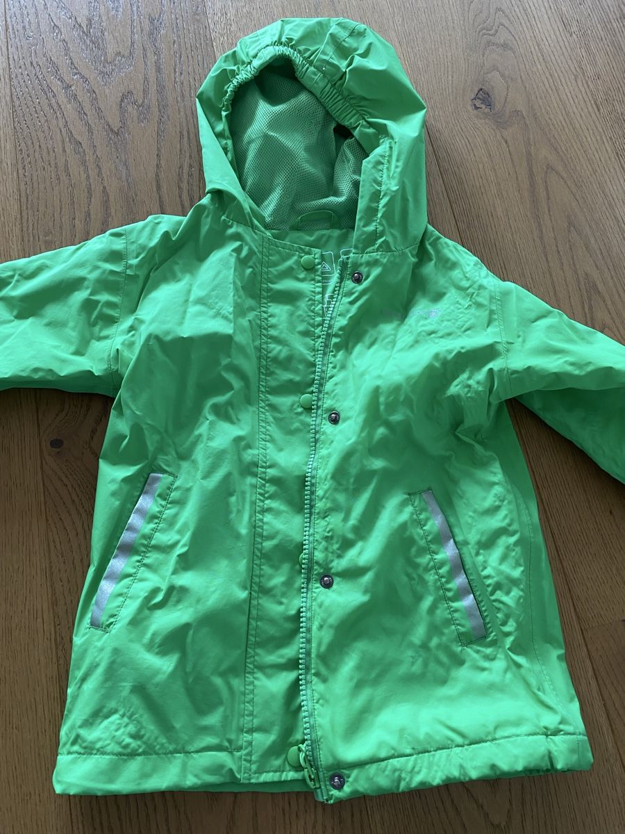 Trevolution Giacche & Cappotti: Regenjacke gr. 104 von Trevolution – Usato da Freienwil venduto da dia_9sqy