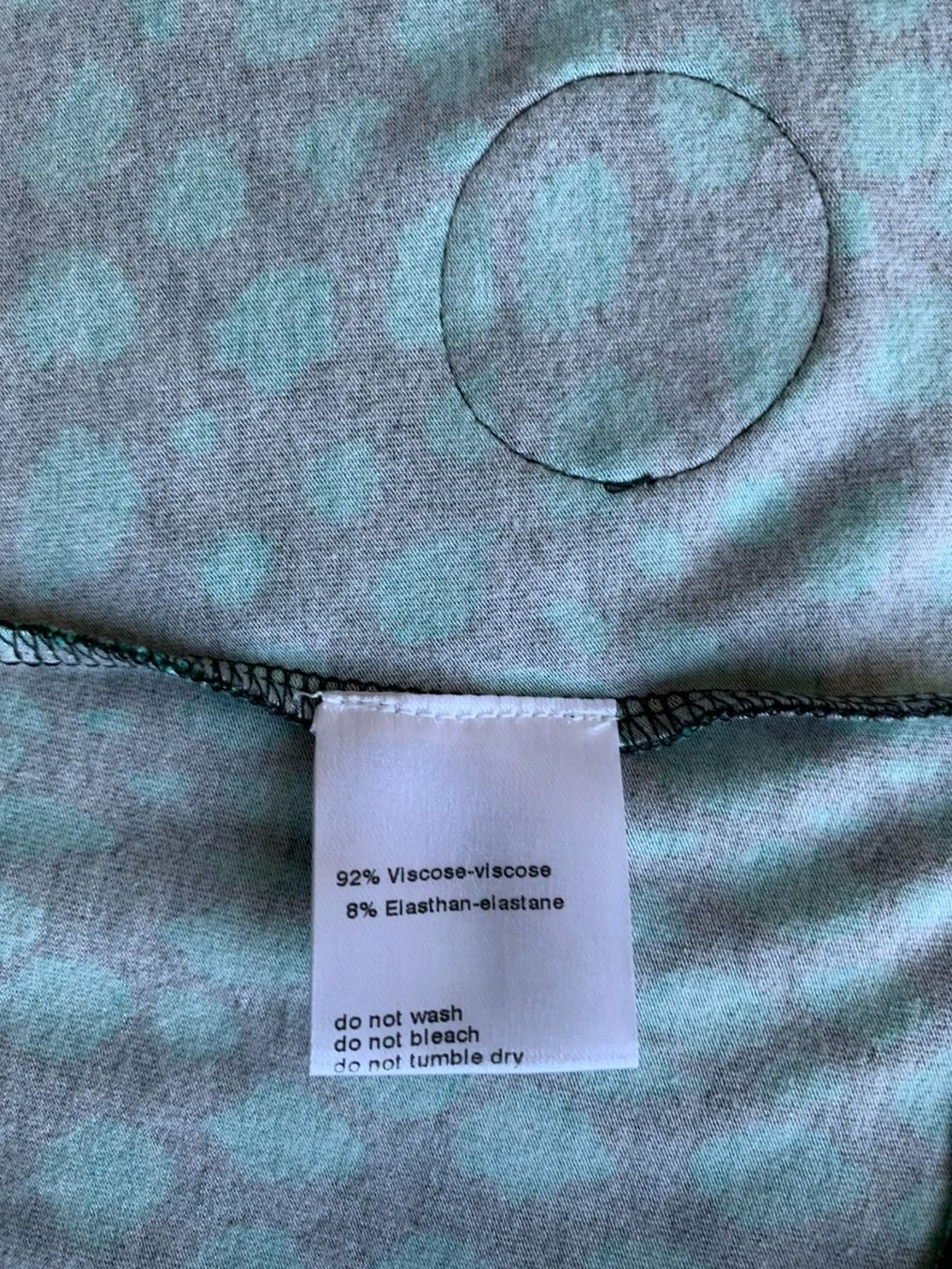 Akris Maglioni & Felpe: AKRIS: Neuer extravaganter Pullover, 36, NP 440.- – Nuovo (secondo la descrizione) da Luzern venduto da designluzern 8