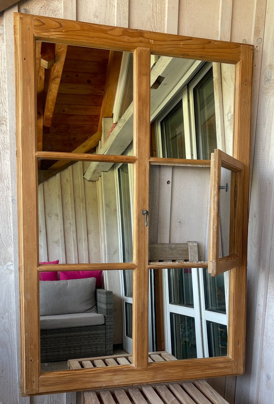 Finestre: Altes dekoratives Holzfenster mit Spiegelglas – Usato da Siblingen venduto da Woltersdorf50