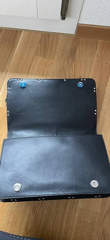 Moschino Borse: Moschino Tasche – Usato da Kehrsatz venduto da apu_99vb 3