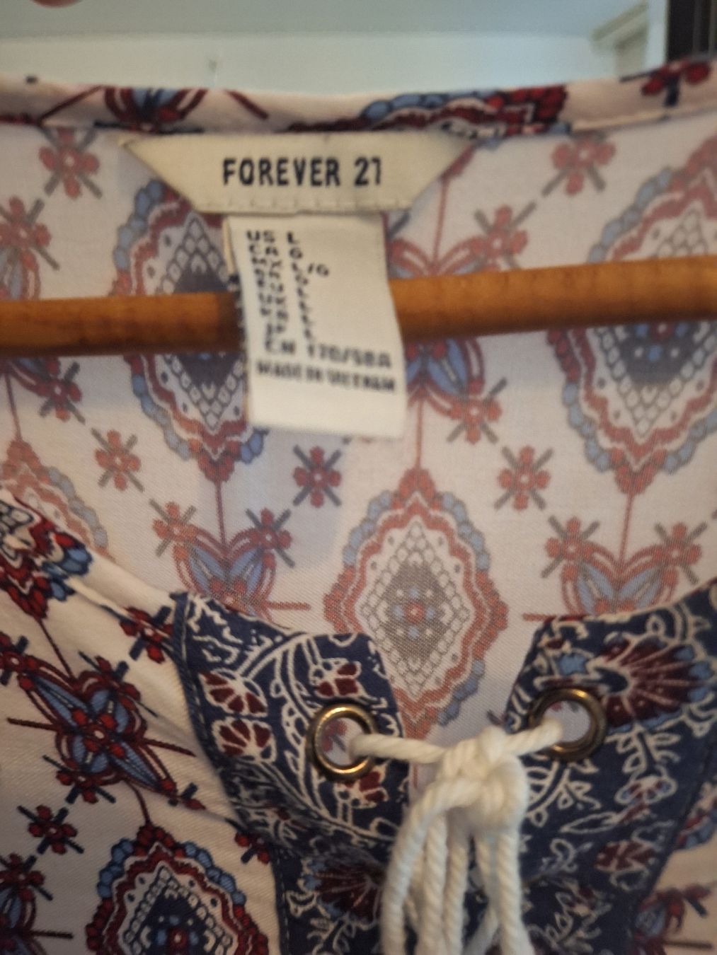 Kleider: Forever 21 Kleid grösse L entspicht einem M – Gebraucht aus Adlikon b.Regensdf von che_xxb9 1