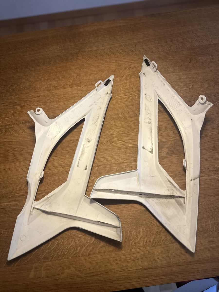 Beta Alle Motorradersatzteile: Verkleidung/ Plastics Beta 125 – Gebraucht aus Kriens von draussen-zu-hause 2