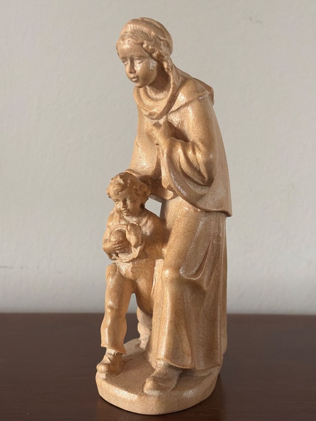 Statuette: Krippenfigur; Mutter mit Kind, Holz, handgeschnitzt – Usato da Luzern venduto da Jiggy_8898 5
