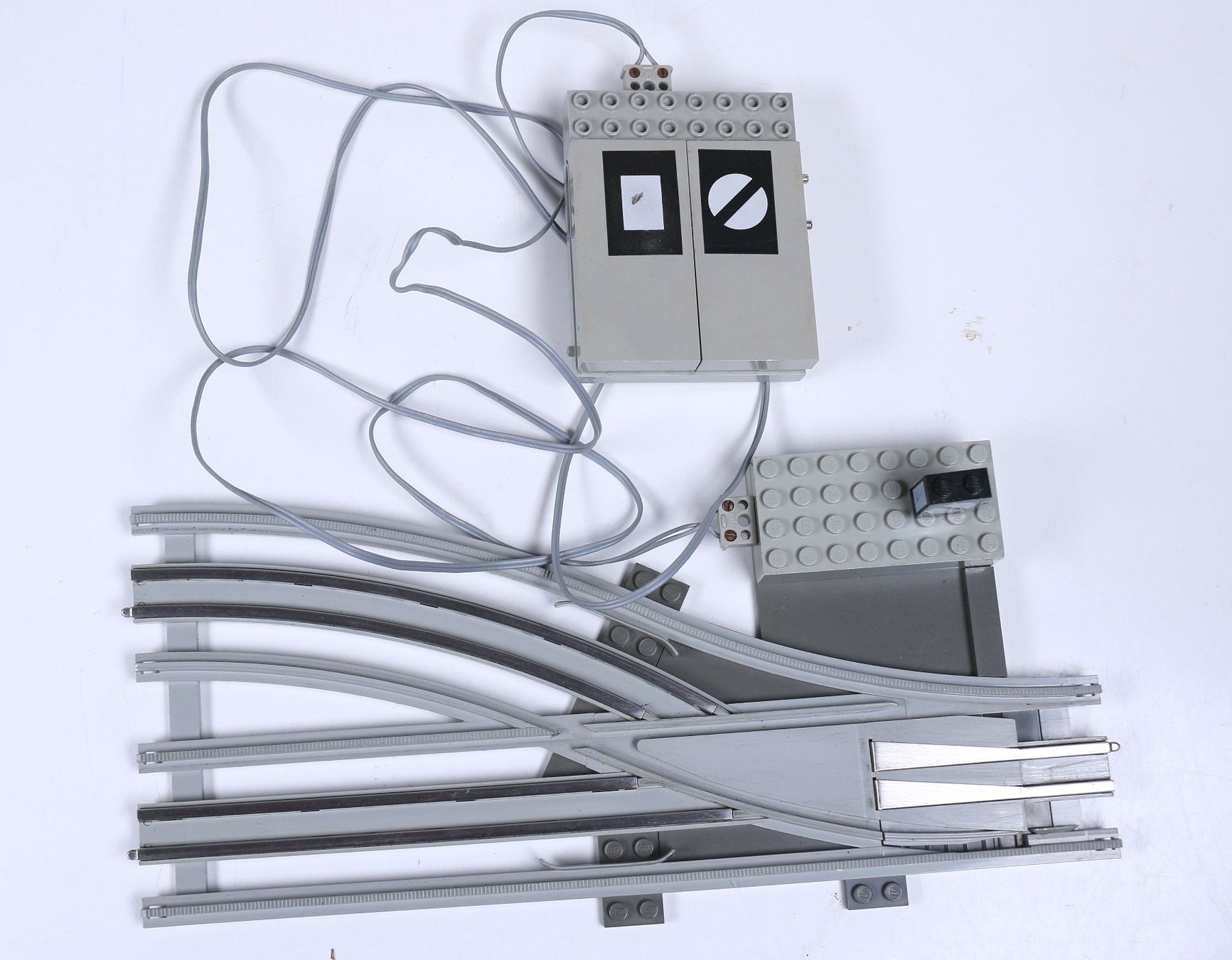 Lego Kit di costruzioni: LEGO®  2 Elektrische 12 Volt Weichen – Usato da Hettlingen venduto da Scholi99 2
