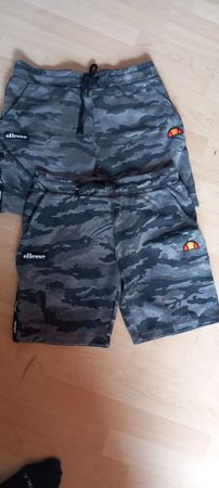 2 kurze Hosen Ellesse Gr. S& M