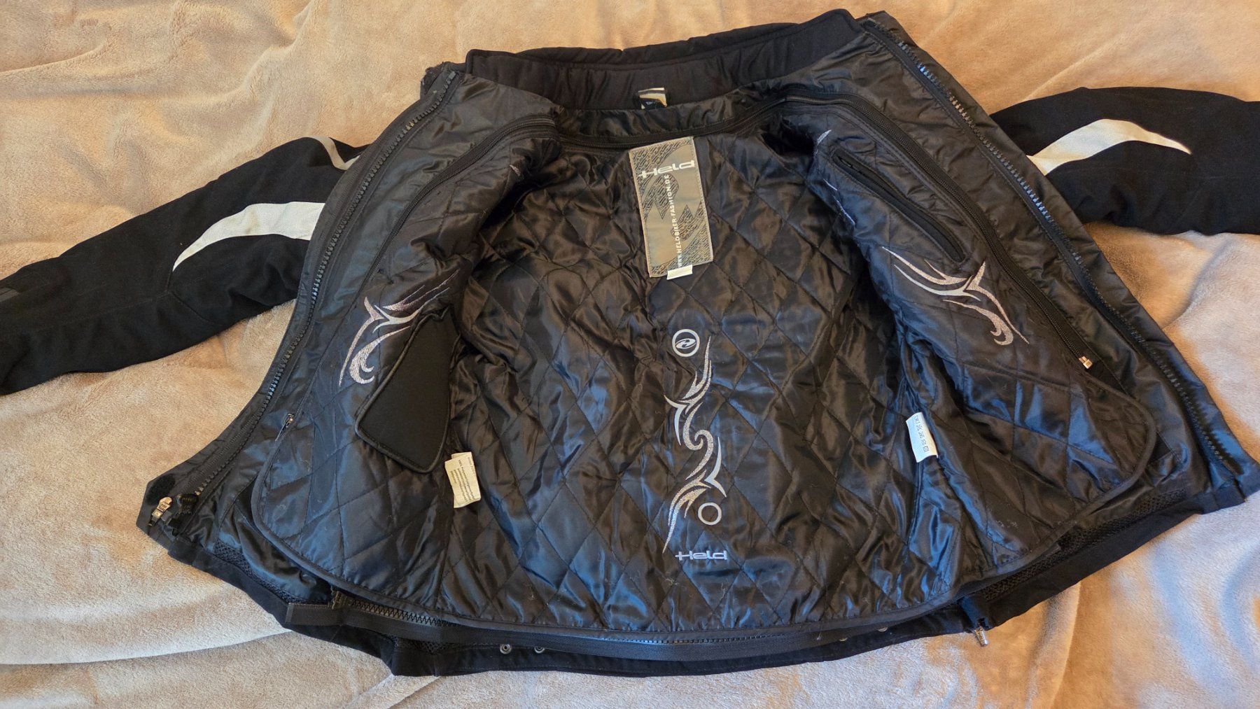 Held Lotti di vestiti: Motorradjacke und -hose – Usato da Detligen venduto da iri_9cns 5