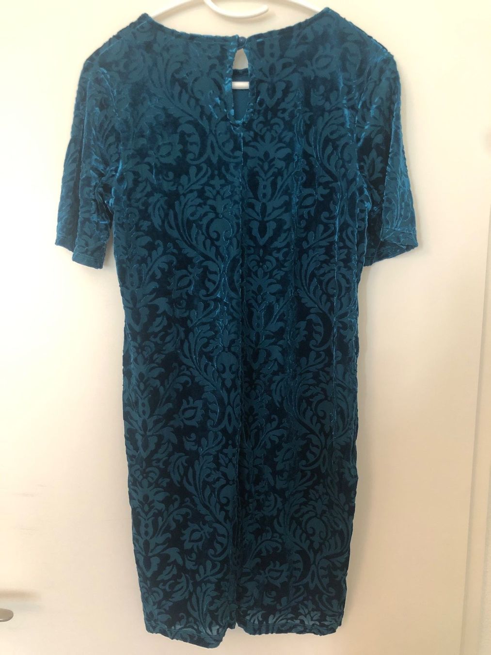 Dorothy Perkins Vestiti: Kleid, Türkis, in Samtoptik - Grösse M – Usato da Zürich venduto da starsz 1
