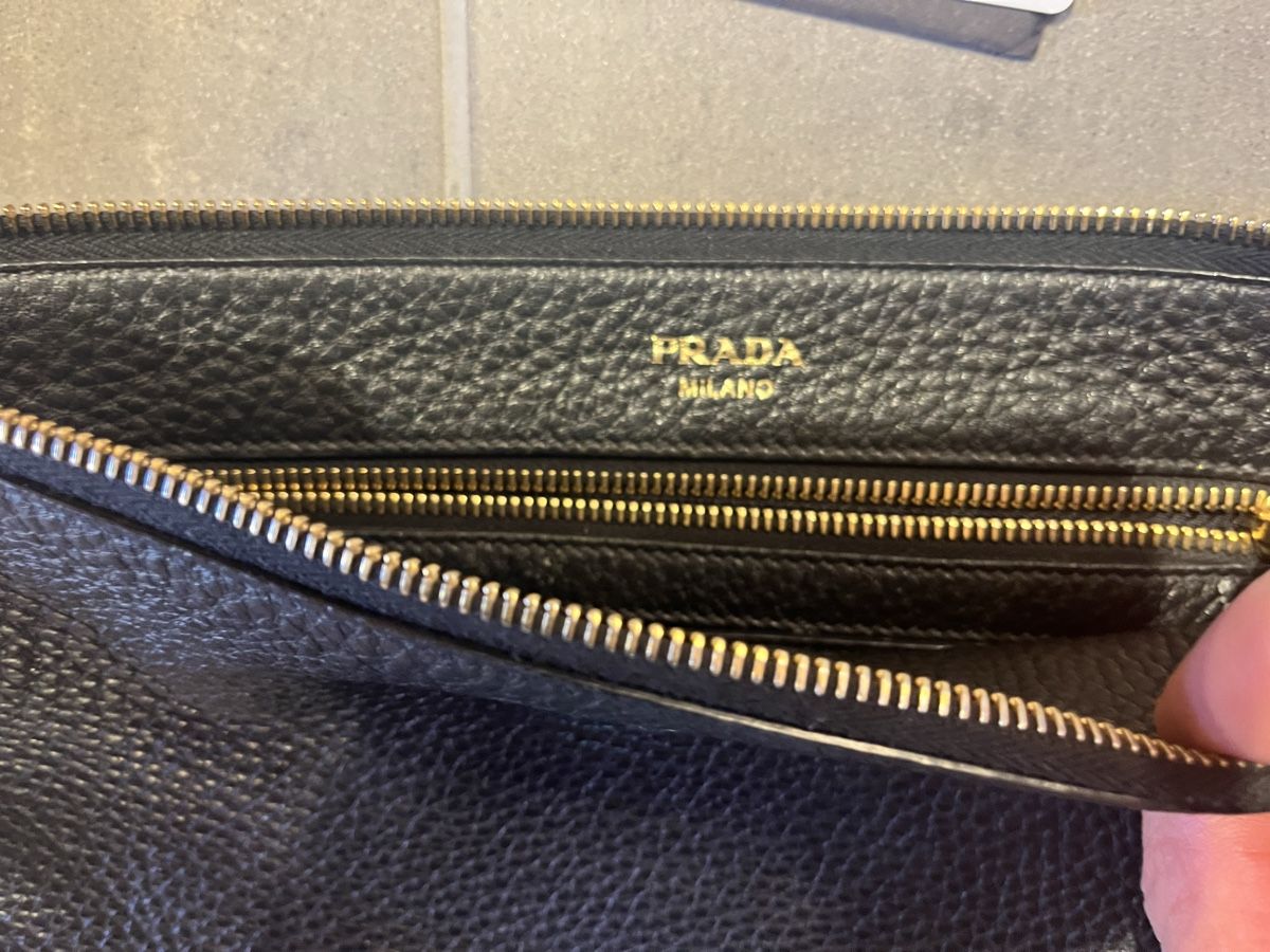 Prada Borse da donna: Prada Handtasche mit Garantie Karte – Usato da Neerach venduto da fuz_8d7l 7