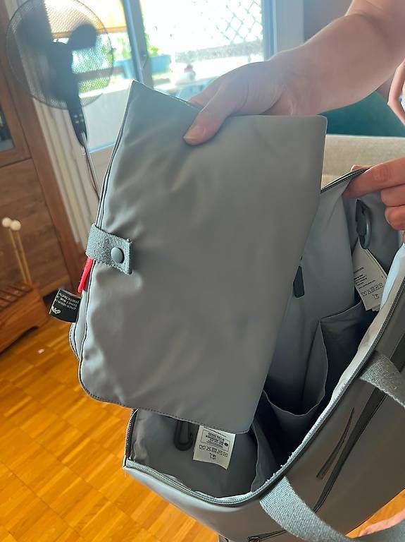 Borse: sac a langer avec tapis à langer de marque "done by deer" – Usato da Lausanne venduto da beatriz_g 2