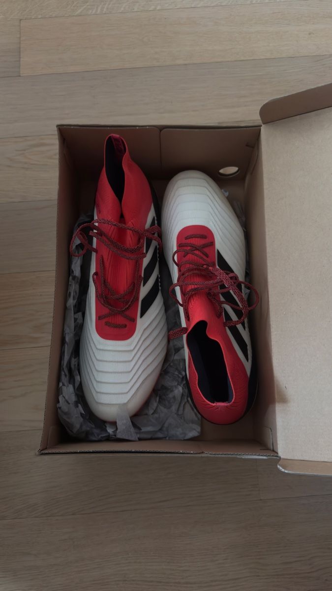 Adidas Scarpe da uomo: Adidas Predator 18.1 SG – Nuovo e nell'imballaggio originale da Hombrechtikon venduto da JOKIASSU 1