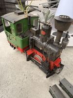 Locomotive modélisme train + wagons divers état d'usage
