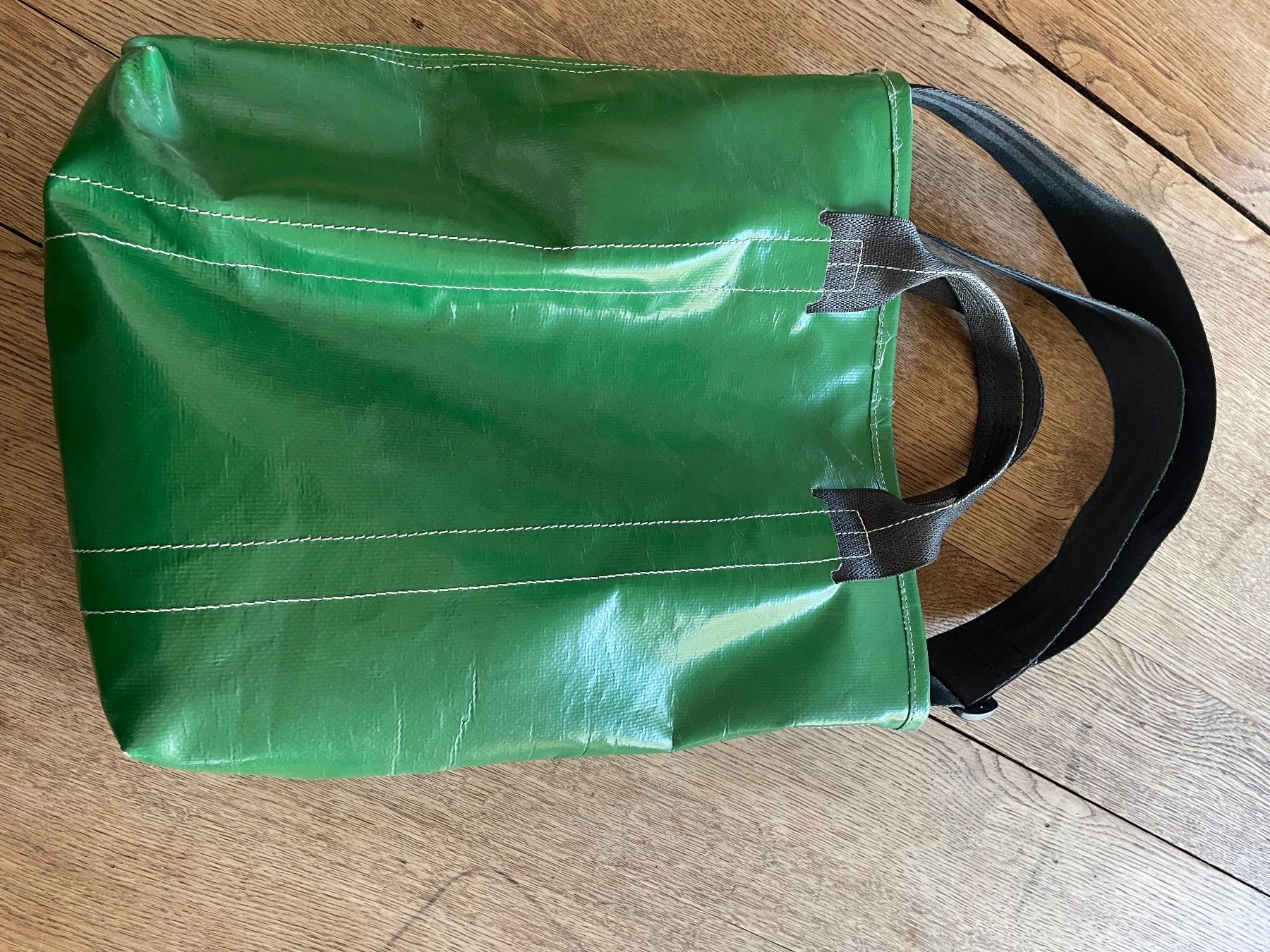 Freitag Sacs: Sac FREITAG vert – D'occasion à Porrentruy par goux7 1