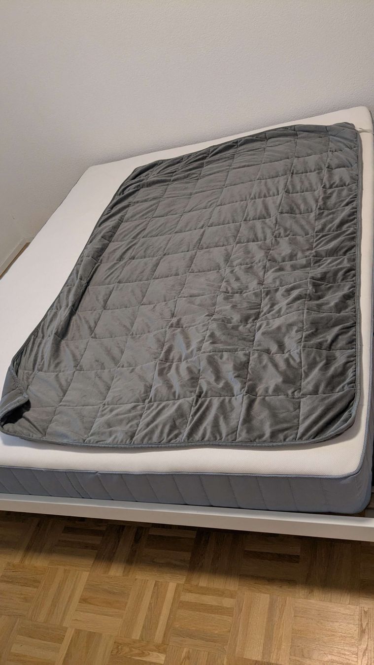 Decken: Gewichtete Decke – Gebraucht aus Thun von rsj_yhb7