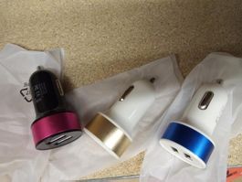 Dual USB Autoladegerät für Smartphone etc