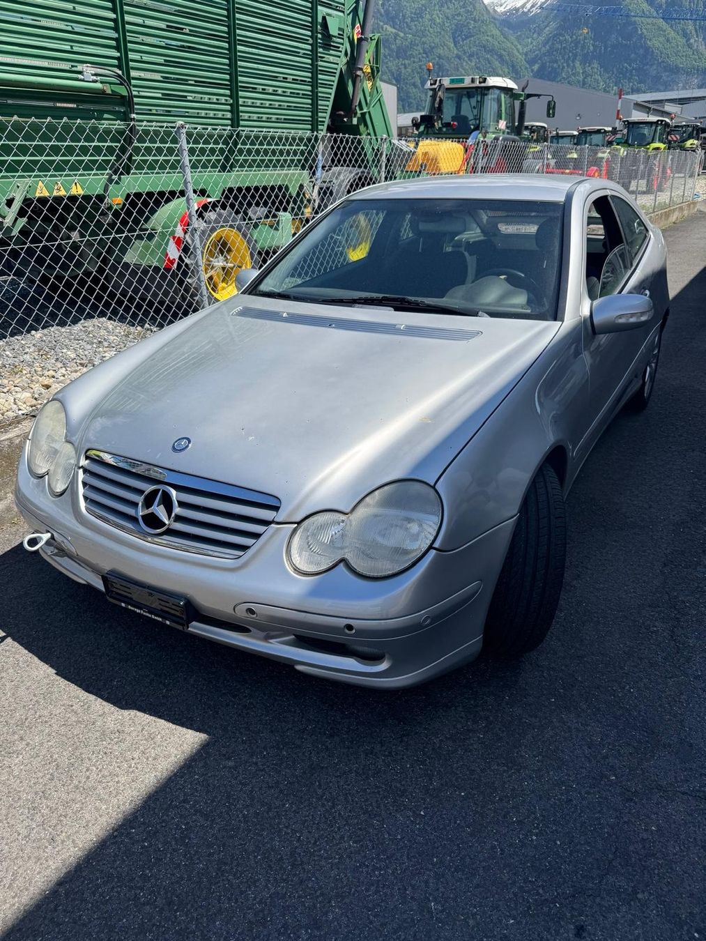 Mercedes-Benz Automobili: Mercedes-Benz 200 Coupe – Usato da Weite venduto da Auto_Plattis