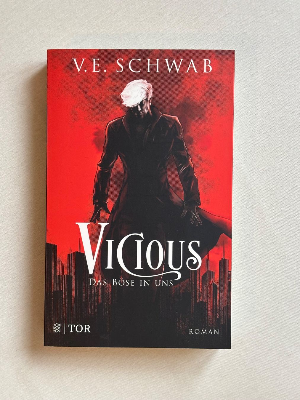Bücher: Vicious & Vengeful von V.E. Schwab – Gebraucht aus Stäfa von lenareads 3