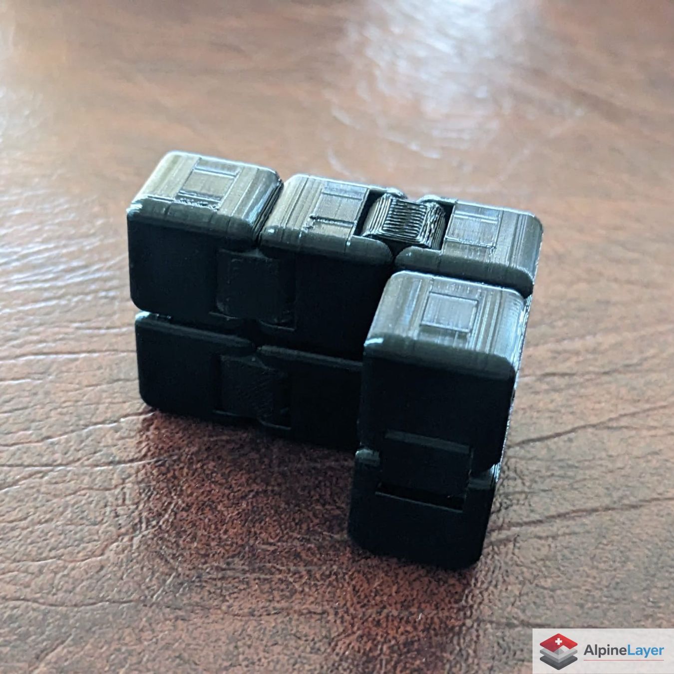Giochi: Magnetic Infinity Cube Fidget 3D Printed Black – Nuovo (secondo la descrizione) da Losone venduto da AlpineLayer 2