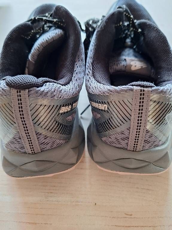 Scarpe da uomo: New Balance 39 – Usato da Dällikon venduto da Martisw7 2