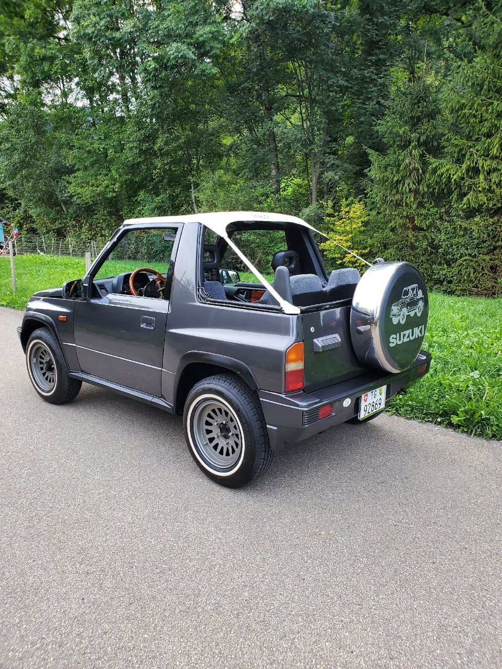 Suzuki Automobili: Suzuki Vitara Cabrio Veteranstatus – Usato da Oberwangen TG venduto da Spaltersepp