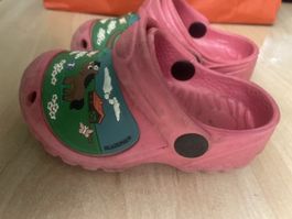 Kinder Clogs Sandalen Grösse 22 Rosa Pferde Motiv gebraucht