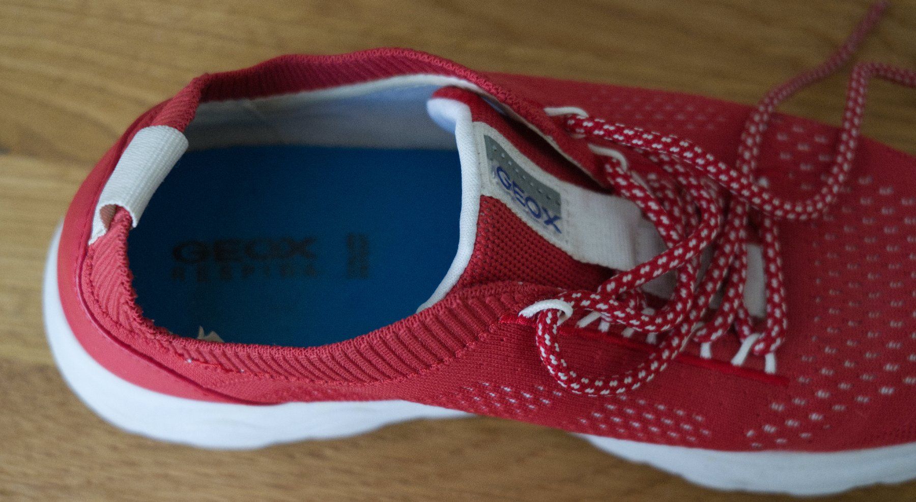 Geox Chaussures femmes: Geox Sneaker Rot Damen Gr. 37 – D'occasion à Basel par Verkauf_Aral 4