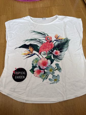 Sommerliches T-Shirt mit Flamingo, Gr. M, Top Zustand!