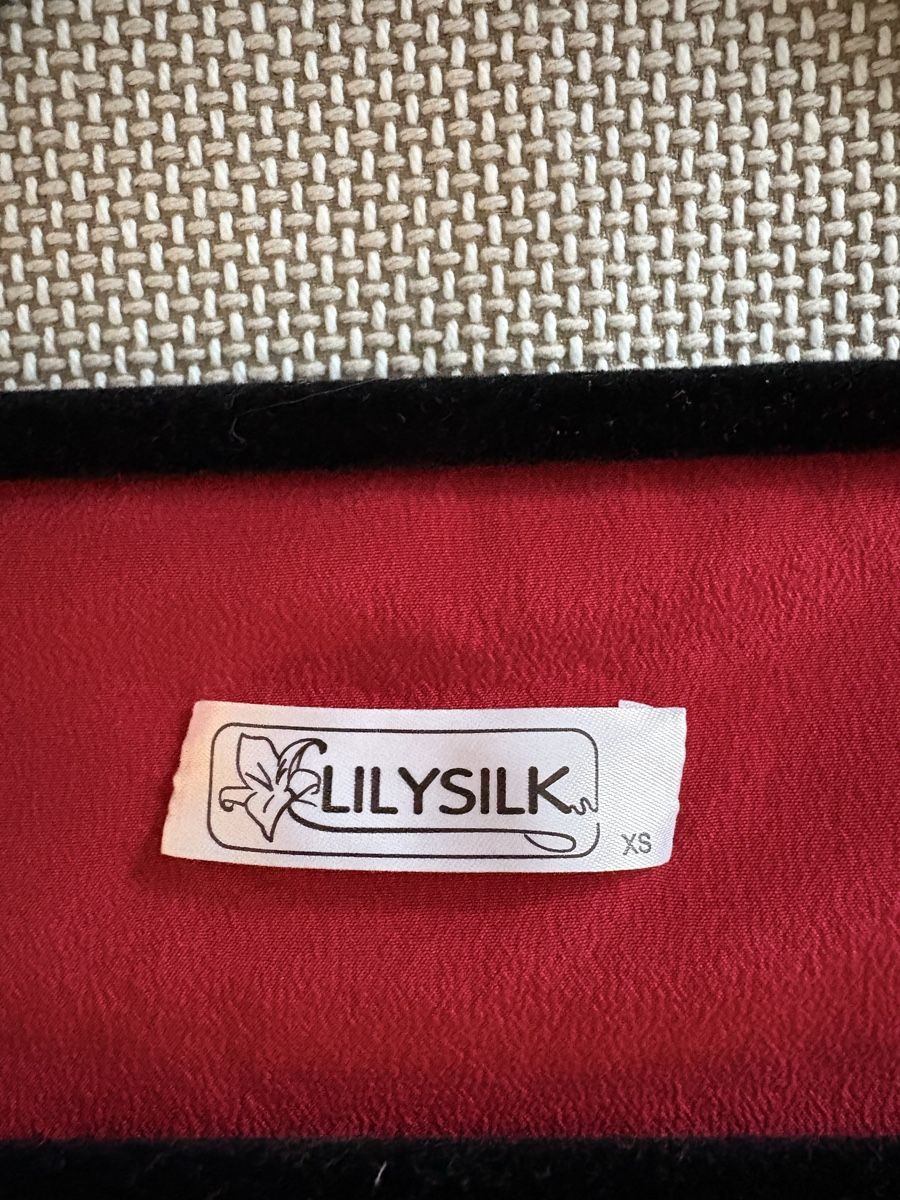 Top: LILYSILK red top. XS – Nuovo (secondo la descrizione) da Zürich venduto da zba_7pzv 2
