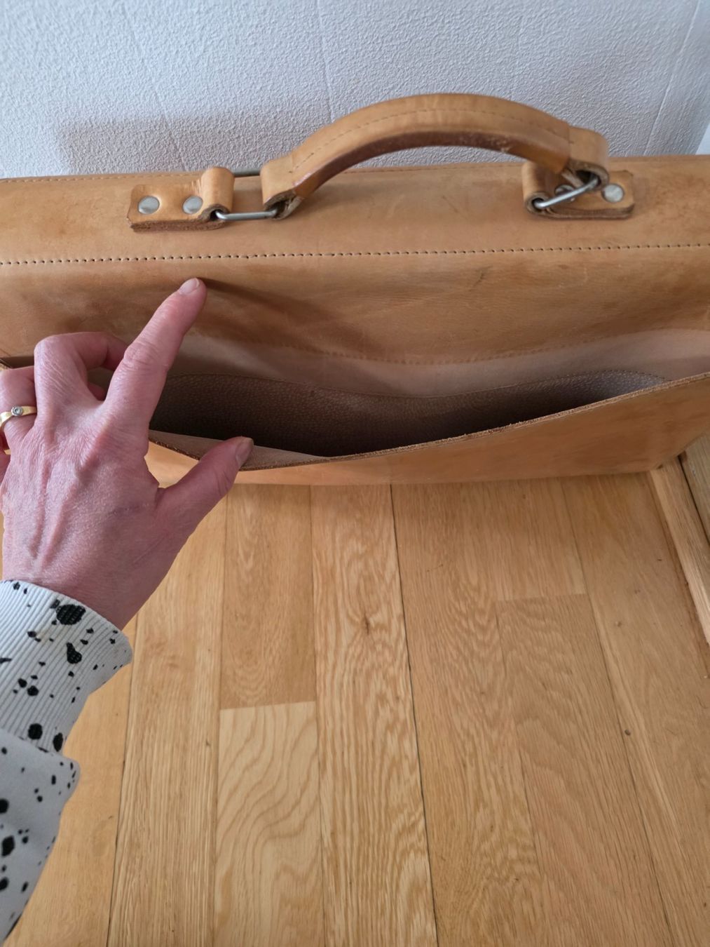 Valigie & Borse: Aktentasche oder Arbeittasche – Usato da Flawil venduto da luckystar8 2