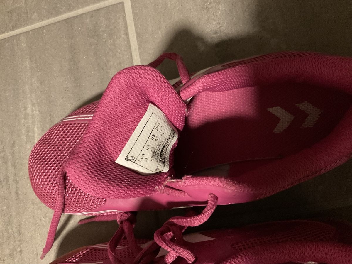 Hummel Chaussures filles: Hallenschuhe Hummel Gr 36 – D'occasion à Sutz par Aylath 2