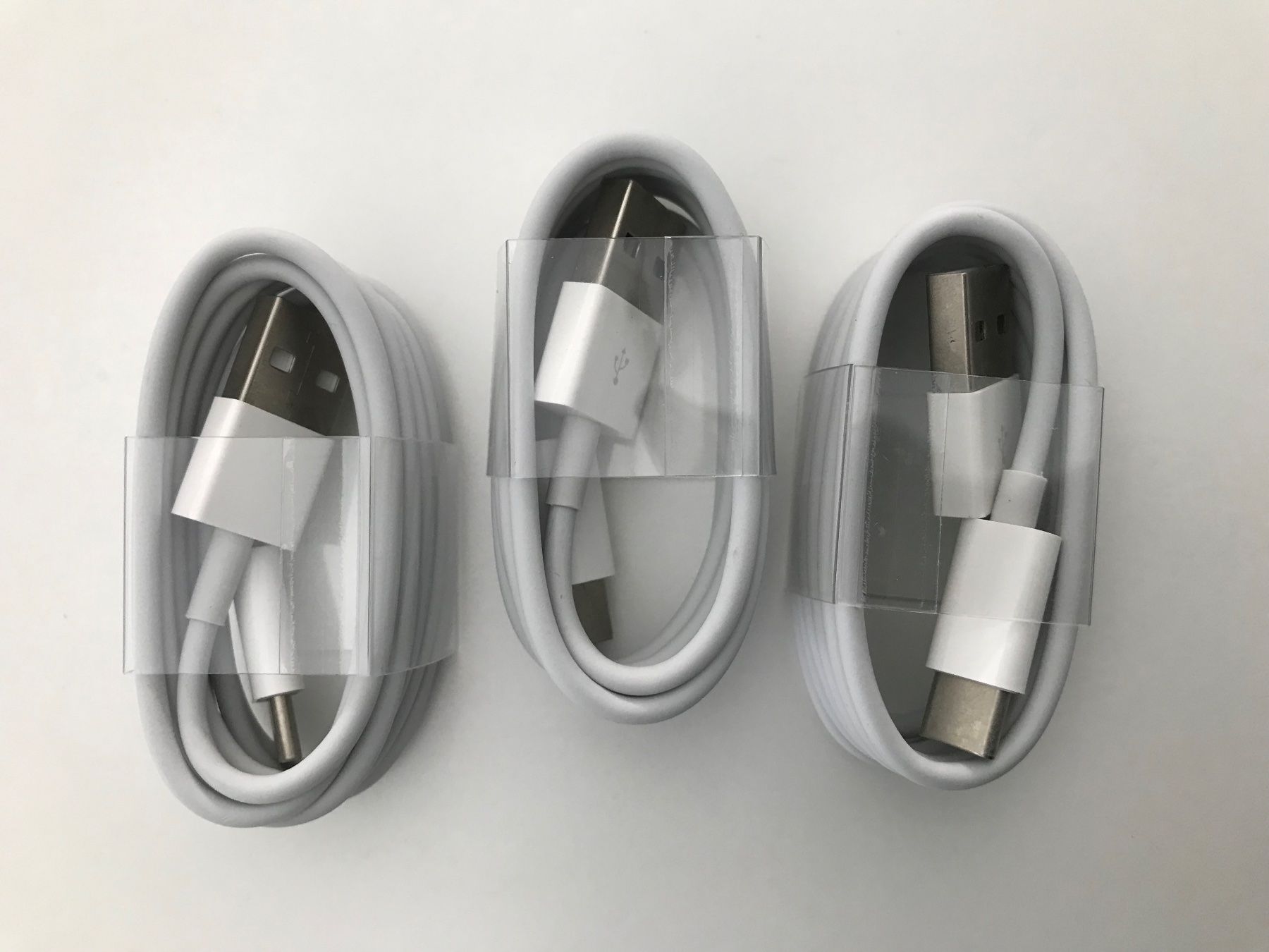 Caricabatterie: 3x USB C. Ladekabel – Nuovo (secondo la descrizione) da Nesselnbach venduto da riash19
