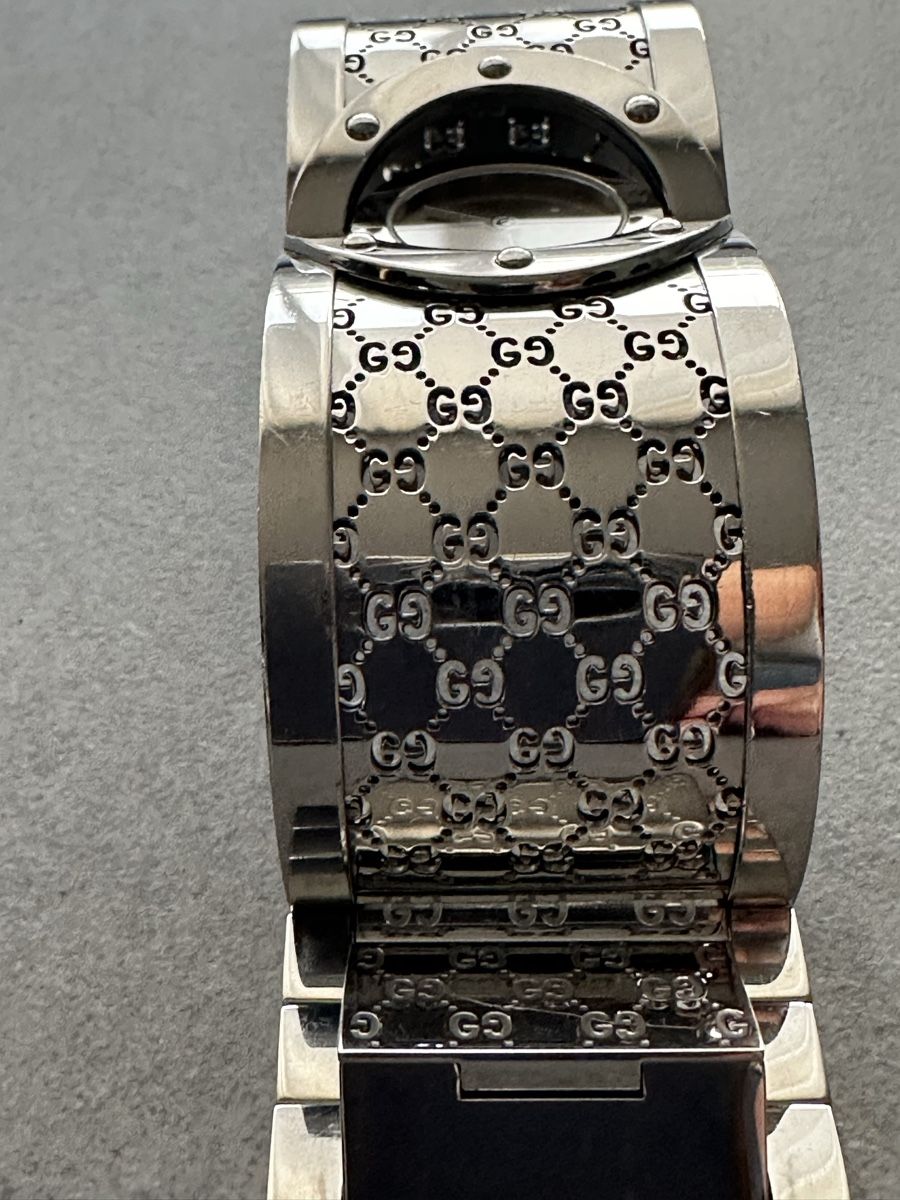 Gucci Orologi: GUCCI TWIRL Uhr – Usato da Oftringen venduto da Breza22 2