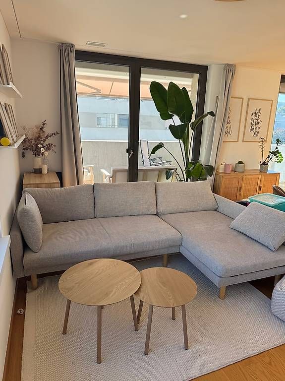 Divani: Sofa mit Chaiselongue (hellgrau) – Usato da Zürich venduto da debbydschii 2