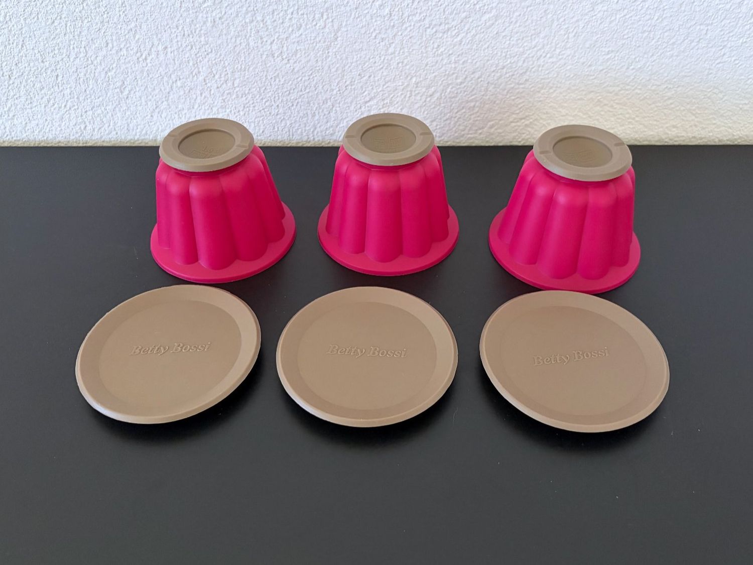 Betty Bossi Teglie da forno: Betty Bossi Puddingformen Silikon 3 Stück – Usato da Birr venduto da Jamonline 1