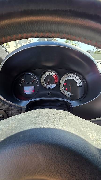 Autos: Seat Leon Cupra 1P – D'occasion à Pieterlen par rasenmeherpilot 3