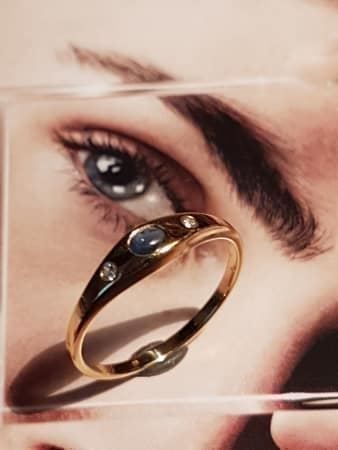 Bagues: Stilvoller 750 Goldring mit 1 Saphir – Neuf (Voir description) à Unterägeri par Altgoldschmuck 3