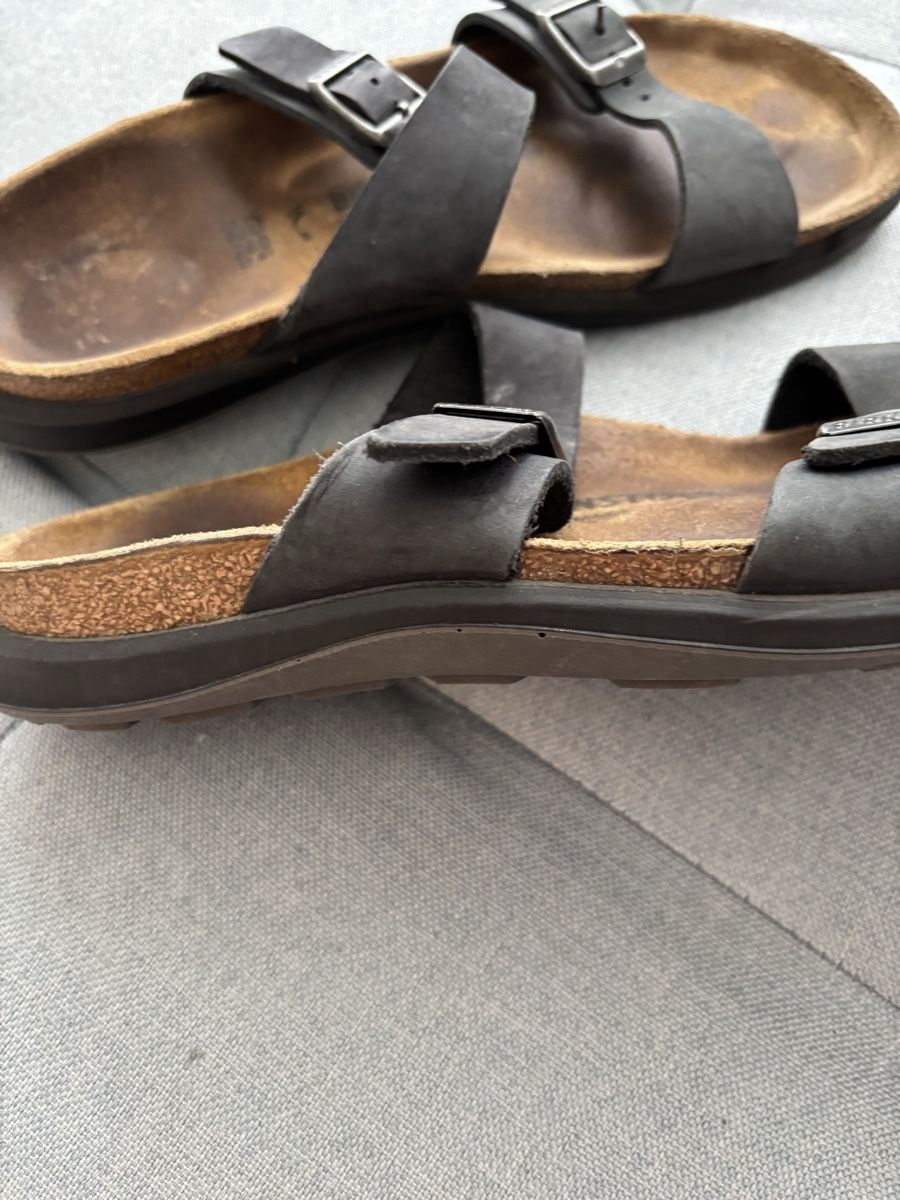 Birkenstock Chaussures hommes: Birkenstock .  Grosse 40. Made in Germany. – D'occasion à Brügg BE par rah_mqh8 2
