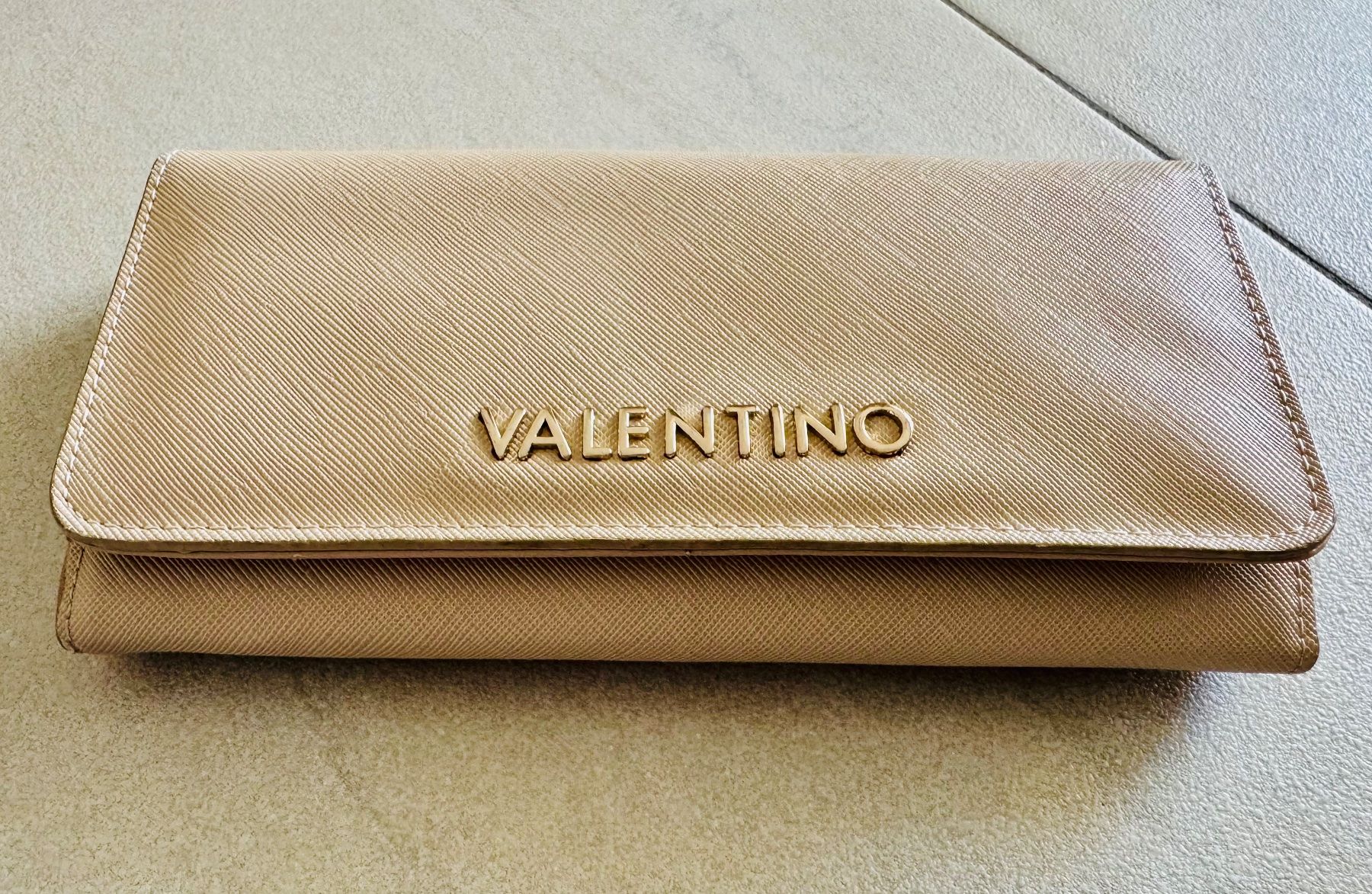 Portemonnaie: „Valentino“ Portemonnaie – Gebraucht aus Adlikon b.Regensdf von Rosi_80