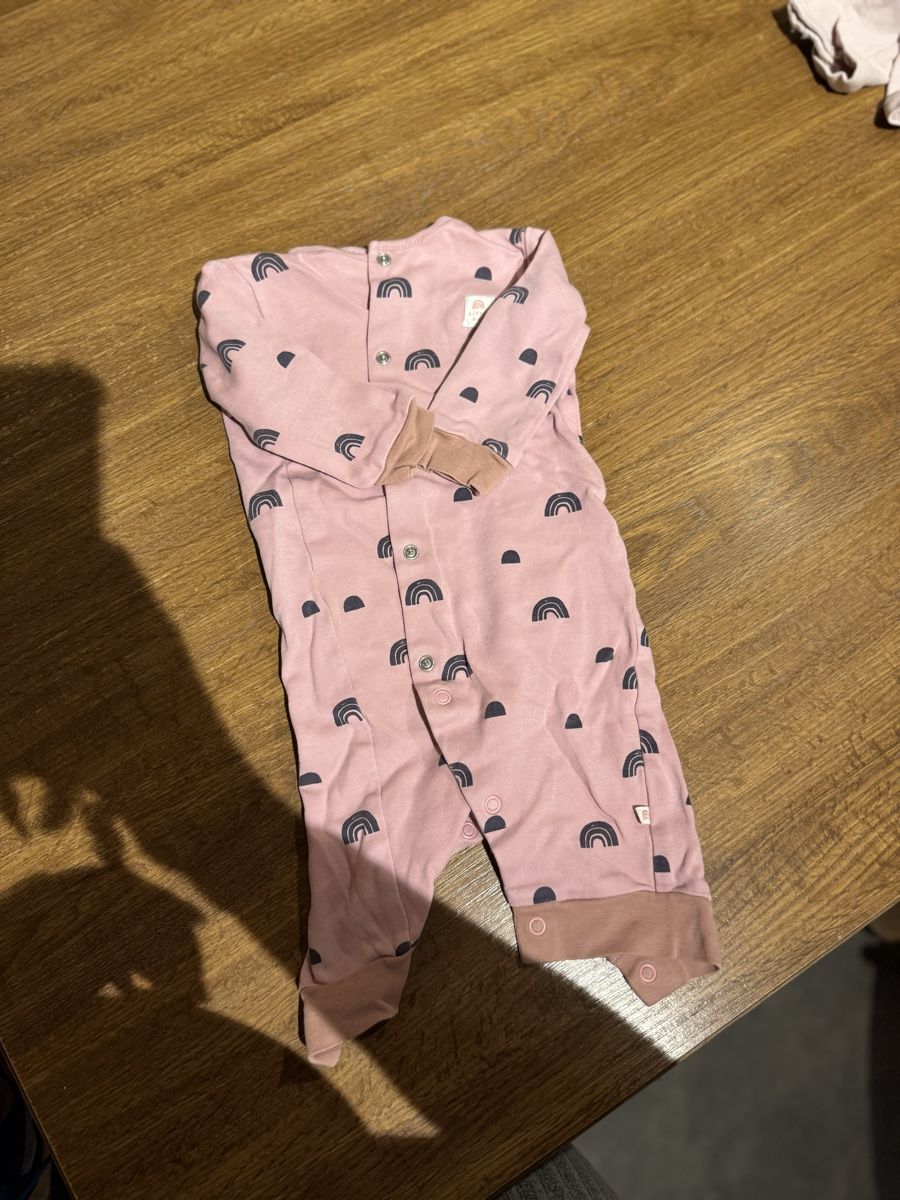 Pigiama & Simili: Lot de 4 pyjama 6-9mois – Usato da Erde venduto da Kitkatekate