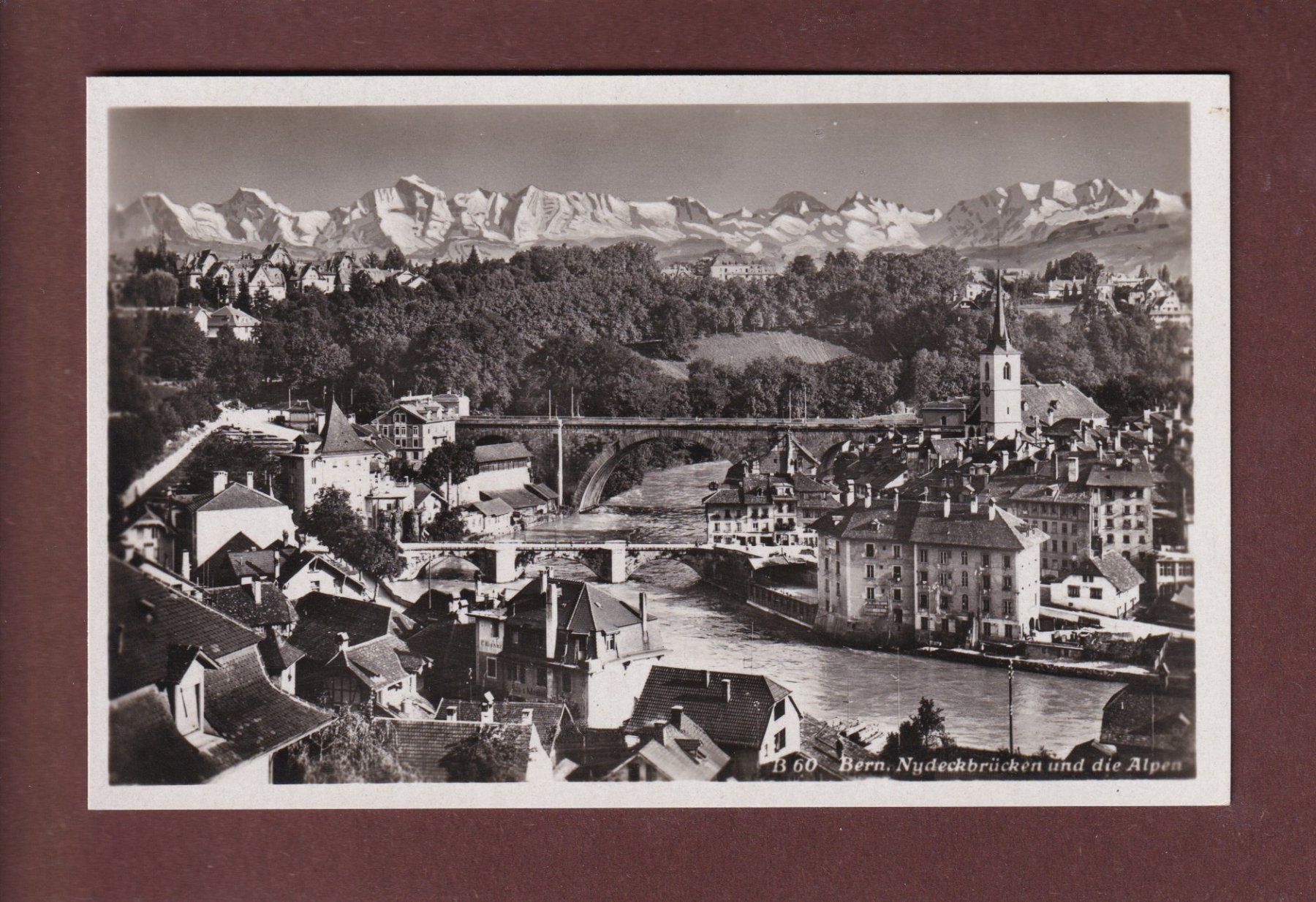 Cartoline postali: BERN - Nydeckbrücken und die Alpen – Usato da Pully venduto da nicecards-shop