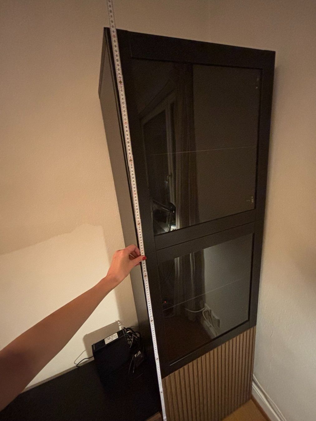 Mobili TV: TV-Möbel mit Vitrinenschrank – Usato da Zürich venduto da Gorgina 3